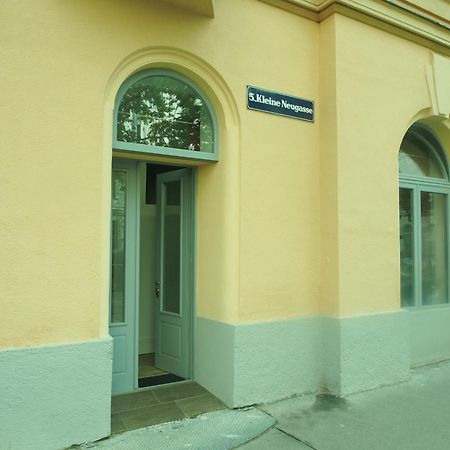 Naehe Naschmarkt Wien Exteriör bild